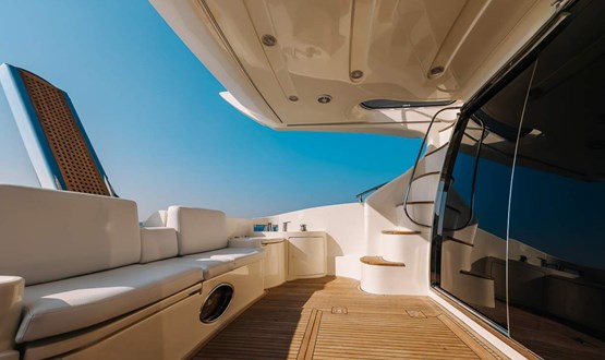 8ofus - Azimut 55ft | AED1200/Hour